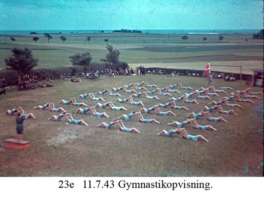 Gymnastikopvisning på Egå Efterskole - 1943 Gymnastikopvisning på Egå Efterskole - 1943